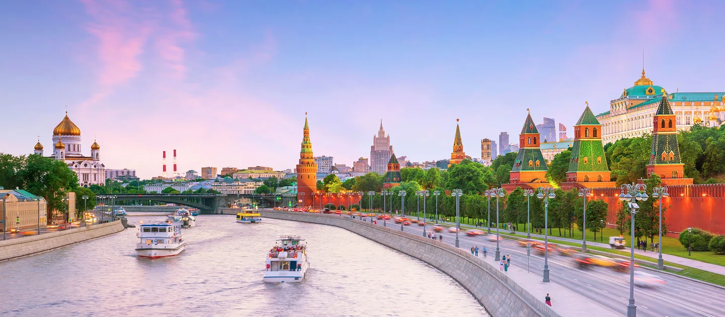 Россиян ждёт как минимум неделя выходных